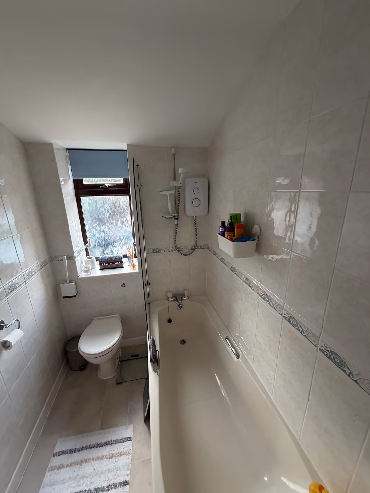 Outdated Bathroom in Teignmouth